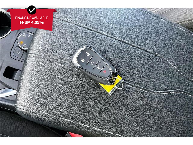 2023 Chevrolet Traverse LT Cloth (Stk: 31493U) in Calgary - Image 10 of 35