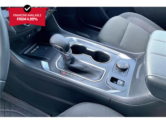2023 Chevrolet Traverse LT Cloth (Stk: 31493U) in Calgary - Image 14 of 35
