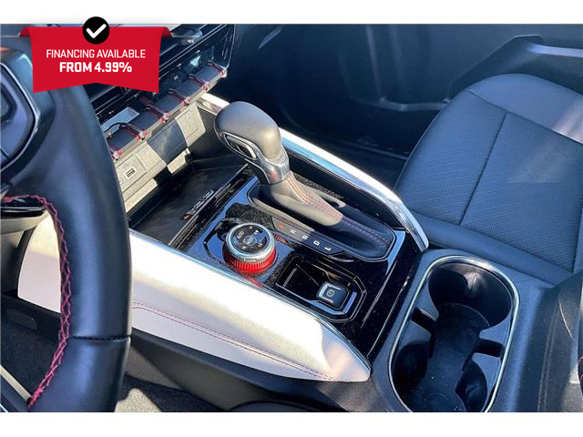 2025 GMC Canyon AT4 (Stk: 37115UA) in Calgary - Image 14 of 35