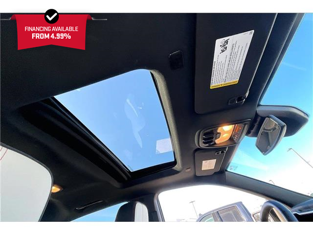 2025 GMC Canyon AT4 (Stk: 37115UA) in Calgary - Image 17 of 35