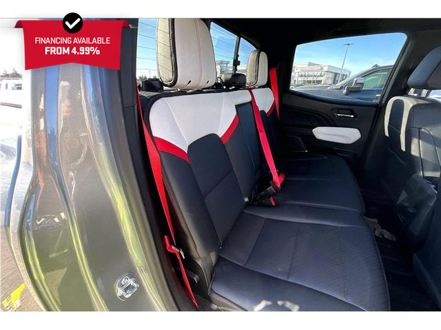 2025 GMC Canyon AT4 (Stk: 37115UA) in Calgary - Image 28 of 35