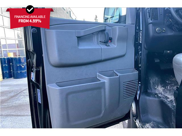 2025 Chevrolet Express 3500 LS (Stk: 21435U) in Calgary - Image 16 of 30