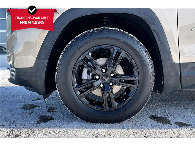 2023 GMC Terrain AT4 (Stk: 77428UA) in Calgary - Image 8 of 35