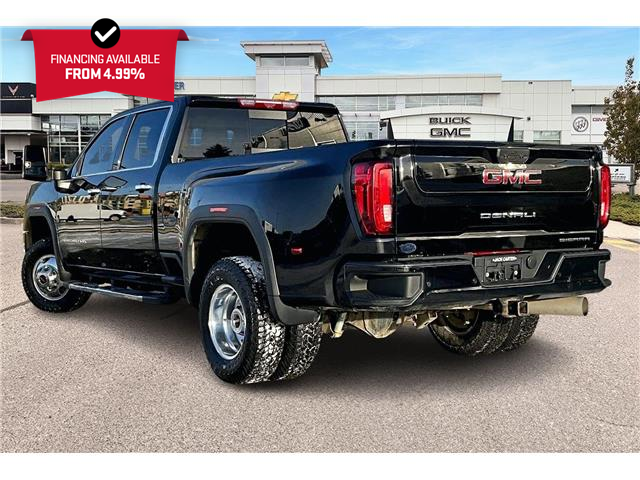 2022 GMC Sierra 3500HD Denali (Stk: 84728U) in Calgary - Image 12 of 34