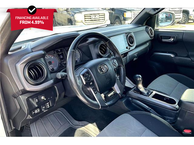 2022 Toyota Tacoma Base (Stk: 72140U) in Calgary - Image 13 of 33 2022 Toyota Tacoma Base (Stk: 72140U) in Calgary - Image 13 of 33