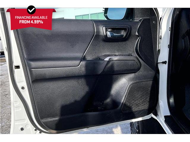 2022 Toyota Tacoma Base (Stk: 72140U) in Calgary - Image 17 of 33 2022 Toyota Tacoma Base (Stk: 72140U) in Calgary - Image 17 of 33