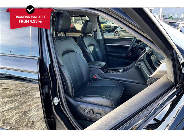 2022 Jeep Grand Cherokee Limited (Stk: 25175U) in Calgary - Image 7 of 33