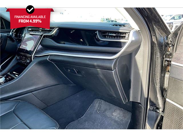 2022 Jeep Grand Cherokee Limited (Stk: 25175U) in Calgary - Image 15 of 33