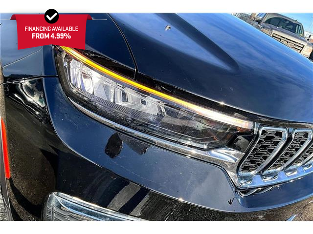 2022 Jeep Grand Cherokee Limited (Stk: 25175U) in Calgary - Image 30 of 33