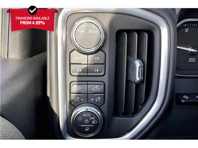 2021 GMC Sierra 3500HD Denali (Stk: 12158UB) in Calgary - Image 24 of 35