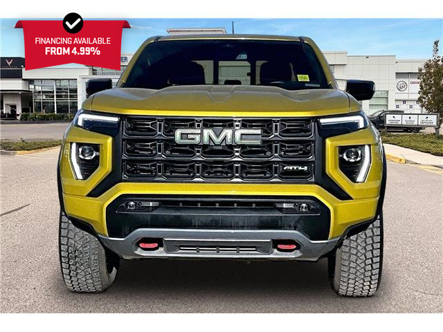 2024 GMC Canyon AT4 (Stk: 32402U) in Calgary - Image 3 of 35 2024 GMC Canyon AT4 (Stk: 32402U) in Calgary - Image 3 of 35
