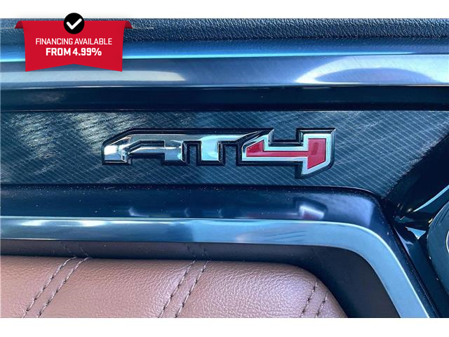 2024 GMC Canyon AT4 (Stk: 32402U) in Calgary - Image 33 of 35 2024 GMC Canyon AT4 (Stk: 32402U) in Calgary - Image 33 of 35