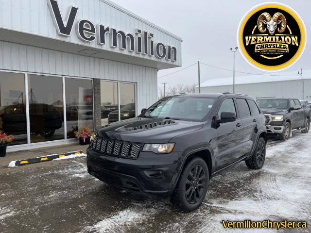 2018 Jeep Grand Cherokee Laredo (Stk: VI2608) in Vermilion - Image 1 of 29