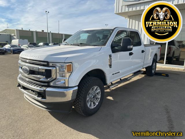 2022 Ford F-350 XLT in Vermilion - Image 1 of 17