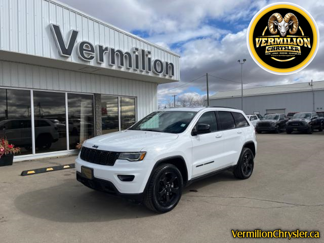 2020 Jeep Grand Cherokee Laredo (Stk: 23GH4934A) in Vermilion - Image 1 of 36