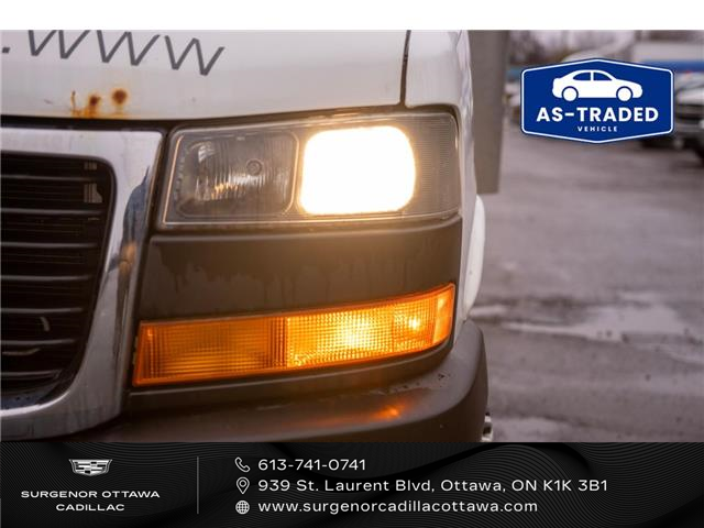 2015 GMC Savana Cutaway 3500 1WT (Stk: R27857A) in Ottawa - Image 3 of 12 2015 GMC Savana Cutaway 3500 1WT (Stk: R27857A) in Ottawa - Image 3 of 12