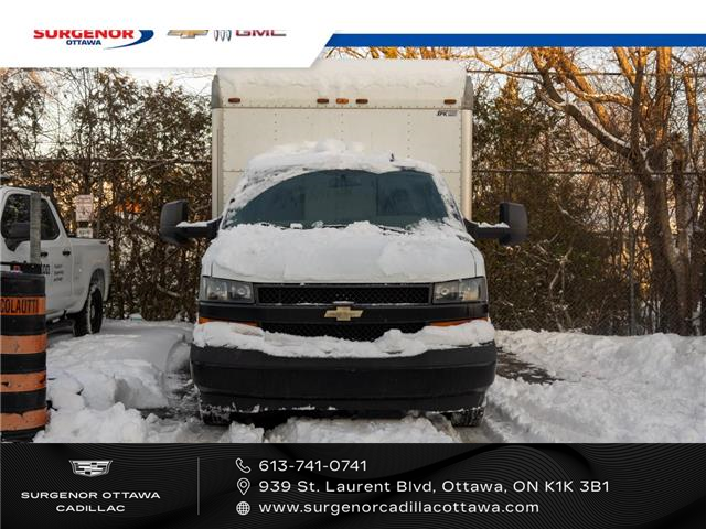 2020 Chevrolet Express Cutaway Work Van (Stk: R27843A) in Ottawa - Image 2 of 14
