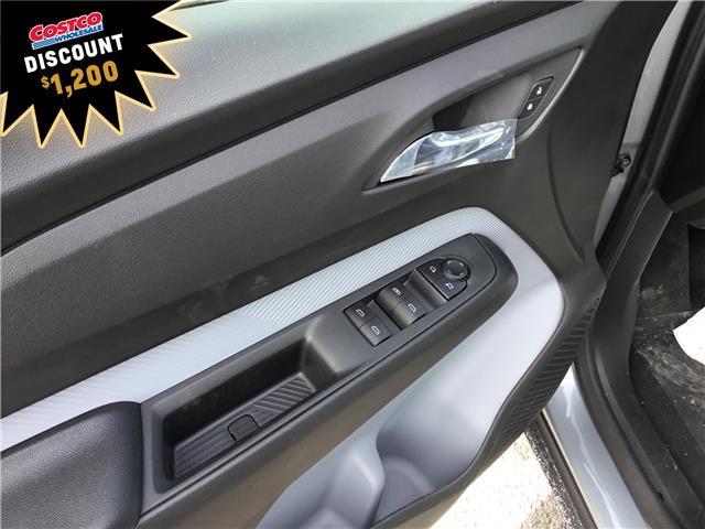 2027 Chevrolet Bolt RS (Stk: 27000) in Cornwall - Image 2 of 13