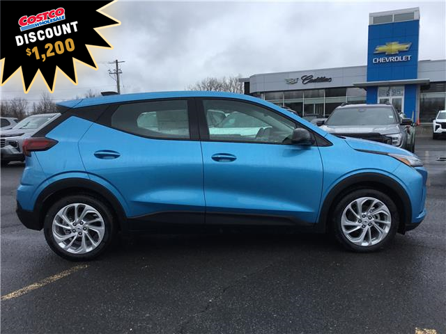 2027 Chevrolet Bolt LT (Stk: 27002) in Cornwall - Image 11 of 13