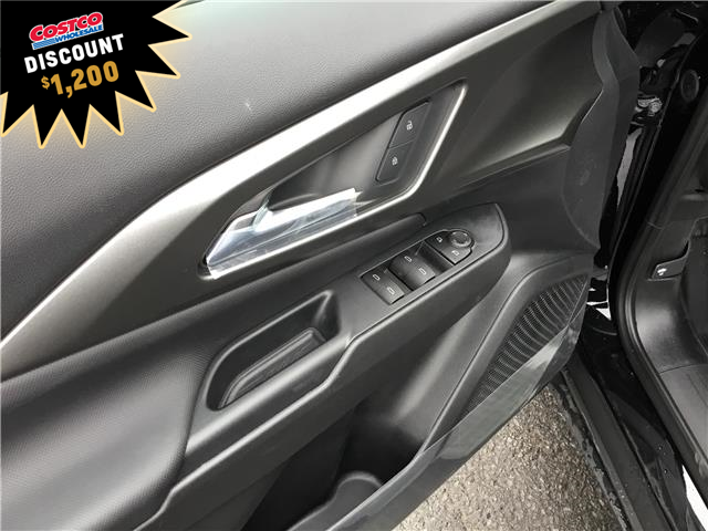 2026 Chevrolet Equinox EV LT (Stk: 26367) in Cornwall - Image 2 of 13