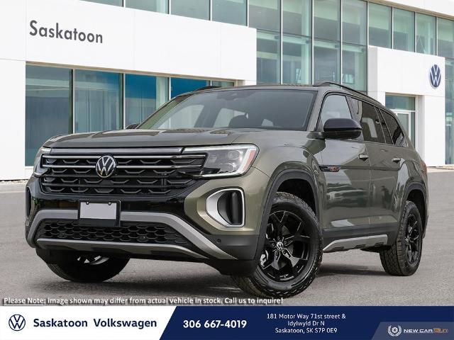 2024 Volkswagen Atlas 2.0T Peak Edition SE w/Technology (Stk: 74096) in Saskatoon - Image 1 of 23