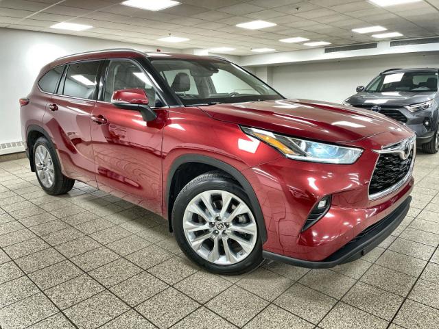 2020 Toyota Highlander Limited (Stk: 240062A) in Calgary - Image 1 of 25