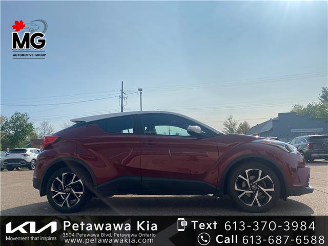 2018 Toyota C-HR XLE (Stk: 25141A) in Petawawa - Image 1 of 33