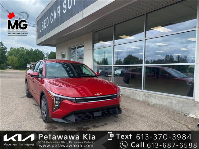 2025 Kia K4 LX (Stk: 25174) in Petawawa - Image 1 of 33