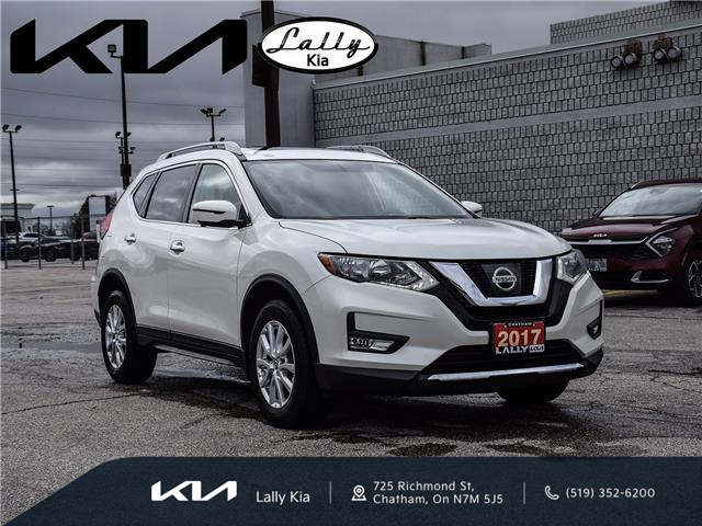 2017 Nissan Rogue  (Stk: KSOR3267B) in Chatham - Image 1 of 30