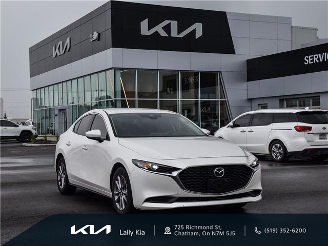 2021 Mazda Mazda3 GS (Stk: LK00378T) in Chatham - Image 1 of 26
