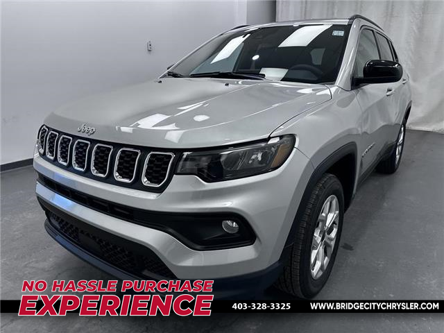 2025 Jeep Compass North (Stk: A25079) in Lethbridge - Image 1 of 27