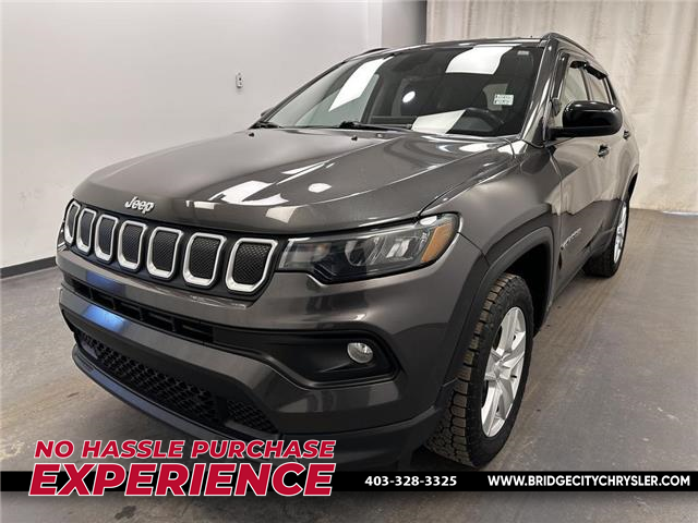 2022 Jeep Compass North (Stk: 3536A) in Lethbridge - Image 1 of 28
