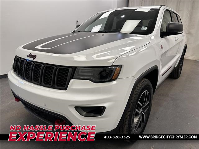 2018 Jeep Grand Cherokee Trailhawk (Stk: 3585) in Lethbridge - Image 1 of 28