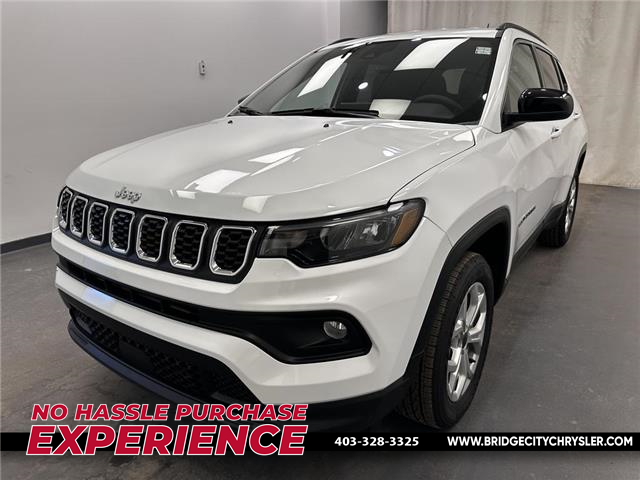 2025 Jeep Compass North (Stk: A25082) in Lethbridge - Image 1 of 29