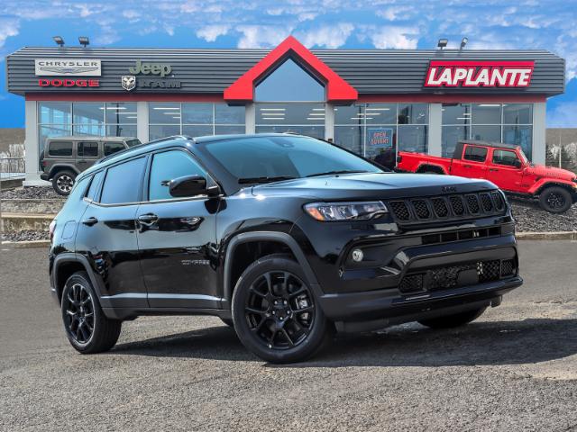 2023 Jeep Compass Altitude (Stk: 23119) in Embrun - Image 1 of 22