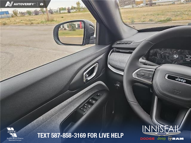 2025 Jeep Compass North (Stk: SJ047) in Innisfail - Image 13 of 24