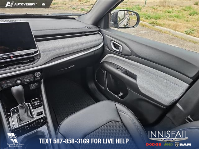 2025 Jeep Compass North (Stk: SJ047) in Innisfail - Image 18 of 24