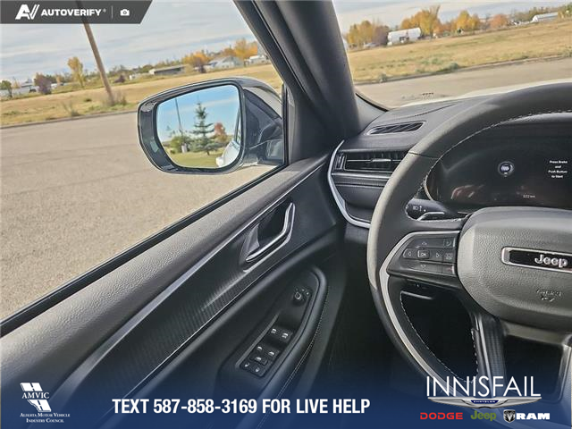 2025 Jeep Grand Cherokee Laredo (Stk: SJ055) in Innisfail - Image 11 of 22