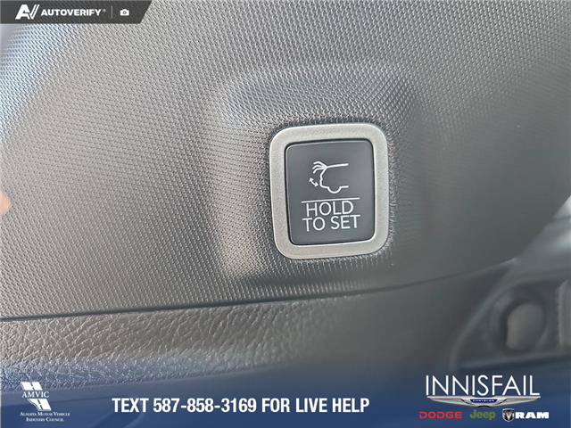 2025 Jeep Grand Cherokee Laredo (Stk: SJ055) in Innisfail - Image 18 of 22