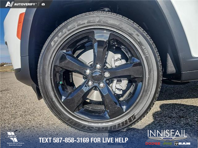 2025 Jeep Grand Cherokee L Laredo (Stk: SJ052) in Innisfail - Image 8 of 24