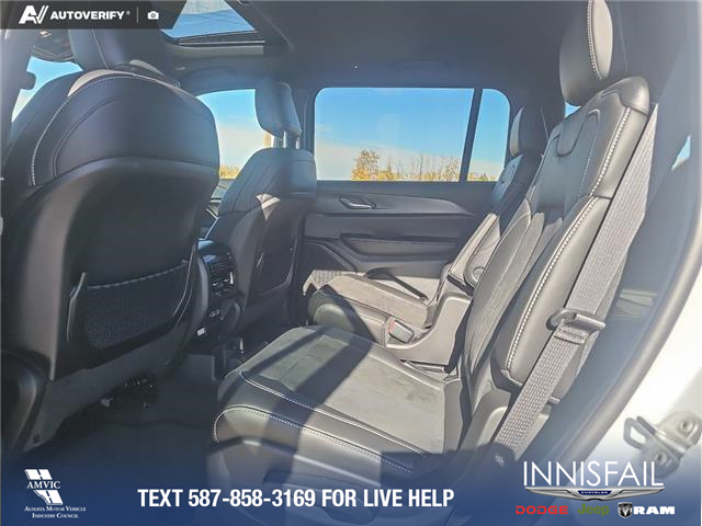 2025 Jeep Grand Cherokee L Laredo (Stk: SJ052) in Innisfail - Image 16 of 24