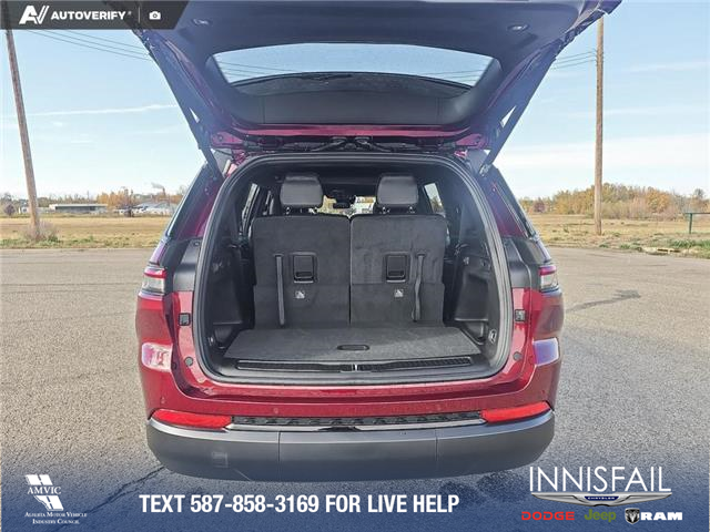 2025 Jeep Grand Cherokee L Laredo (Stk: SJ051) in Innisfail - Image 10 of 24