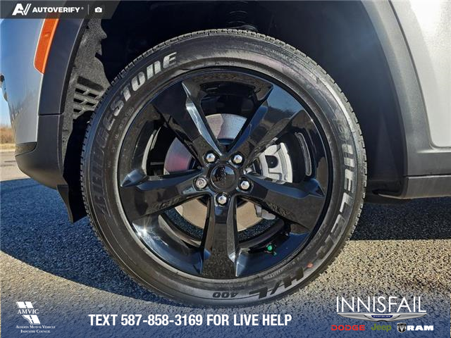 2025 Jeep Grand Cherokee L Laredo (Stk: SJ048) in Innisfail - Image 8 of 24