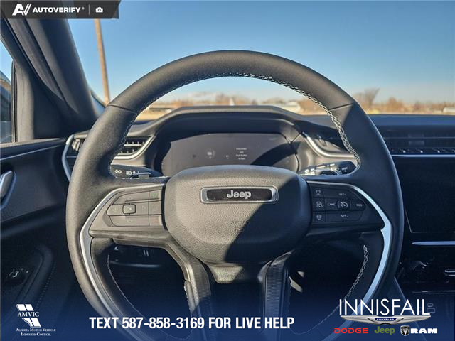 2025 Jeep Grand Cherokee L Laredo (Stk: SJ048) in Innisfail - Image 11 of 24