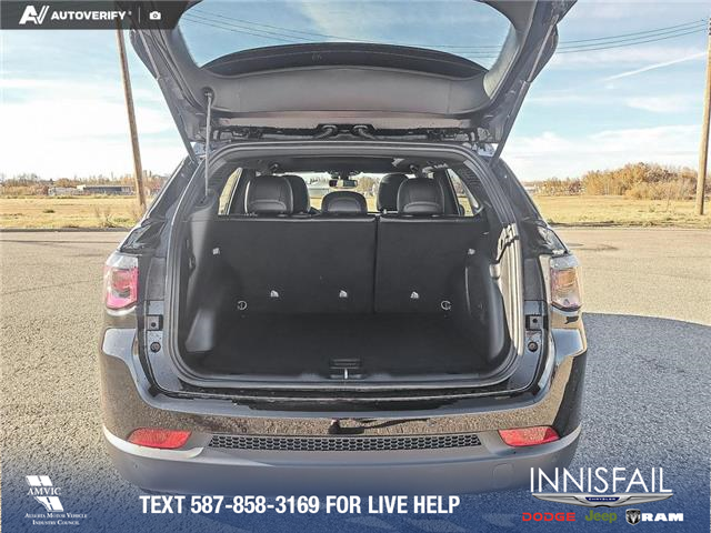 2026 Jeep Compass Limited (Stk: TJ006) in Innisfail - Image 9 of 23 2026 Jeep Compass Limited (Stk: TJ006) in Innisfail - Image 9 of 23