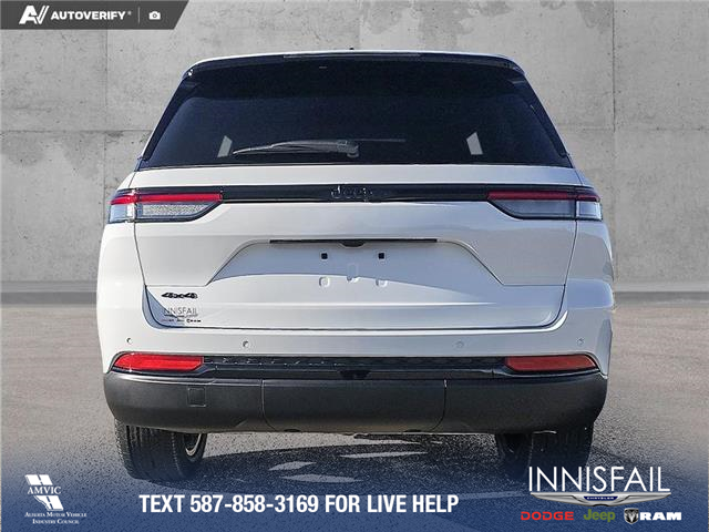 2025 Jeep Grand Cherokee Laredo (Stk: SJ060) in Innisfail - Image 5 of 24