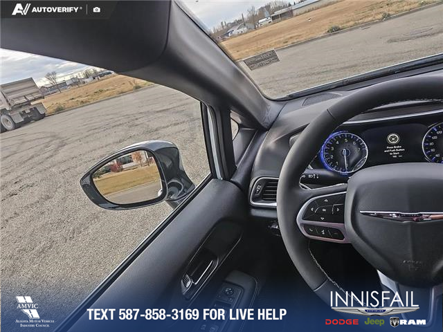 2026 Chrysler Grand Caravan SXT (Stk: TC005) in Innisfail - Image 13 of 24 2026 Chrysler Grand Caravan SXT (Stk: TC005) in Innisfail - Image 13 of 24