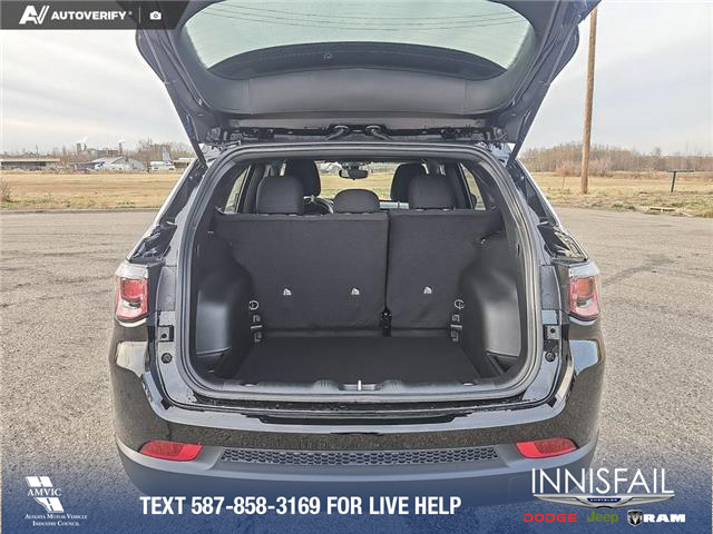 2026 Jeep Compass Sport (Stk: TJ005) in Innisfail - Image 10 of 24