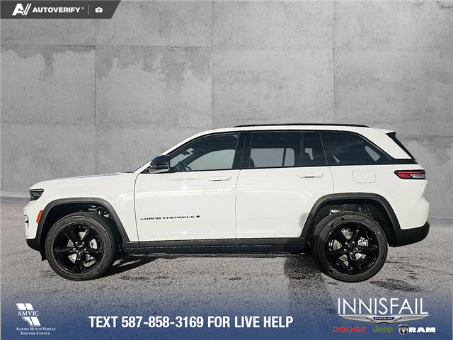 2025 Jeep Grand Cherokee Laredo (Stk: SJ057) in Innisfail - Image 3 of 24