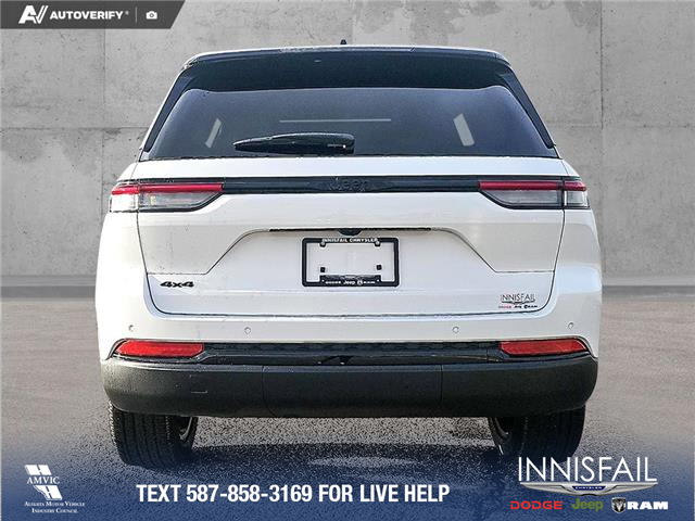 2025 Jeep Grand Cherokee Laredo (Stk: SJ057) in Innisfail - Image 5 of 24